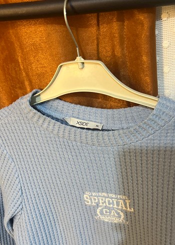 Nakışlı Mavi Triko Kadın Kazak - Görsel 4