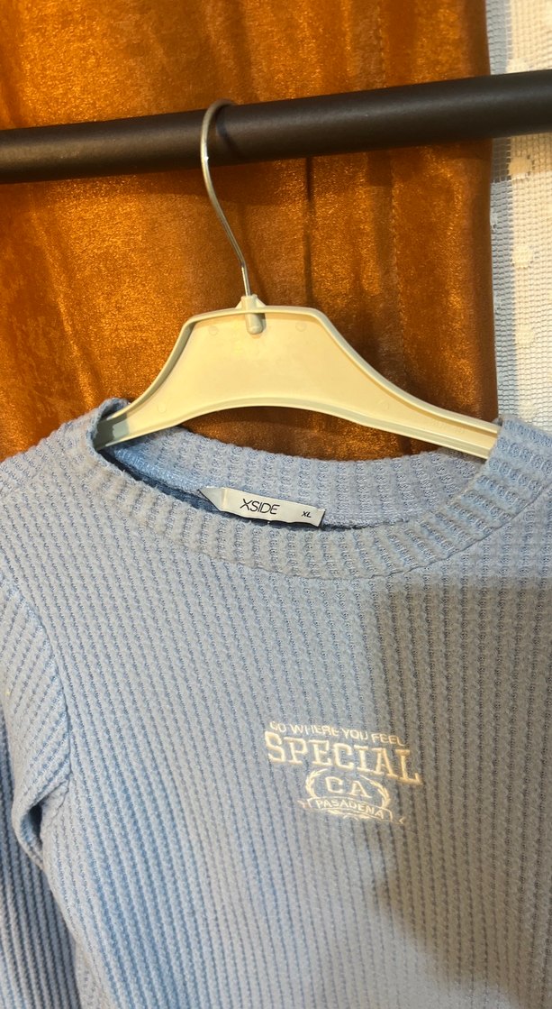 Nakışlı Mavi Triko Kadın Kazak - Görsel 4