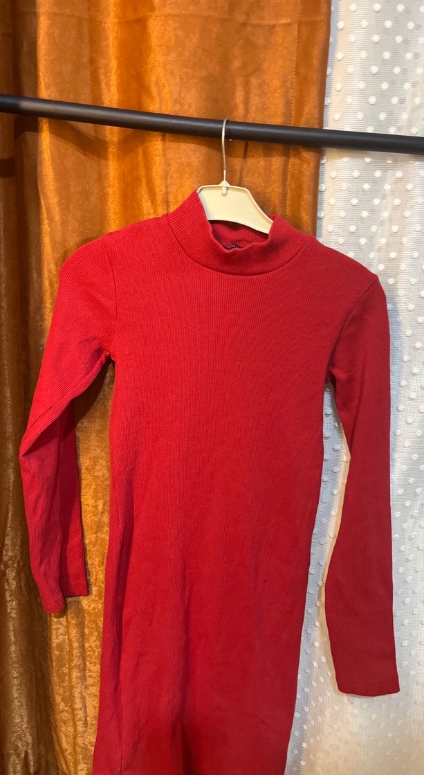 Kırmızı Yüksek Yakalı Uzun Kollu Kadın Elbise - Görsel 2