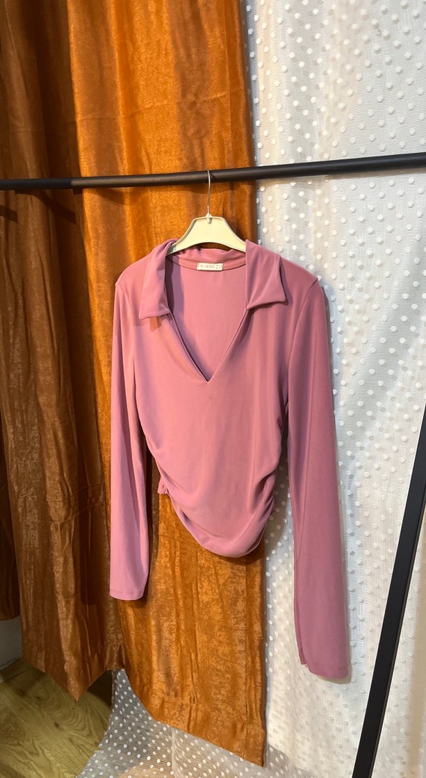 Pembe V Yakalı Uzun Kollu Kadın Bluz - Görsel 2