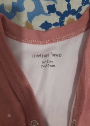 Kız Çocuk Pembe Desenli Düğmeli Yelek - Görsel 3