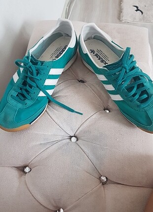 Adidas orjinal spor ayakkabı
