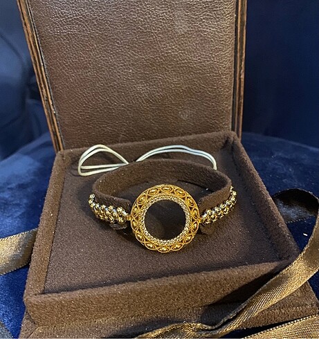 Gold boncuklu çeyrek bileklik