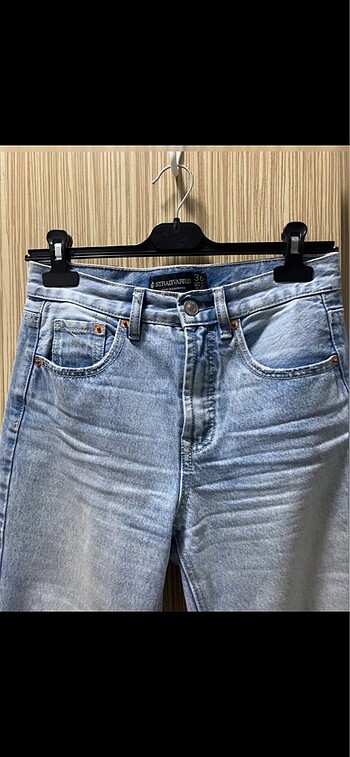 Stradivarius jean