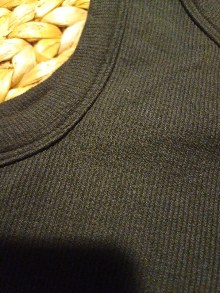 Siyah Tek Omuzlu Crop Top - Görsel 3