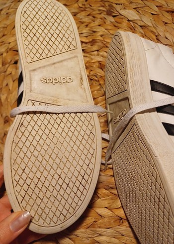 Adidas Beyaz Unisex Spor Ayakkabı - Görsel 6