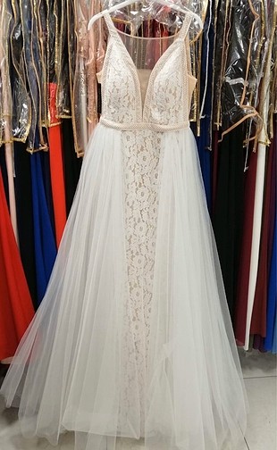 Nikah elbisesi