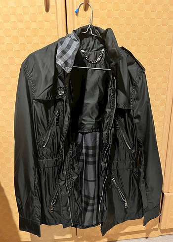 burberry brit yağmurluk
