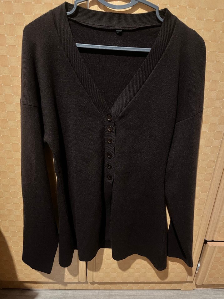 Kahverengi V Yaka premium iplik - Görsel 2