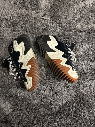 38,5 Beden Converse Run Star
