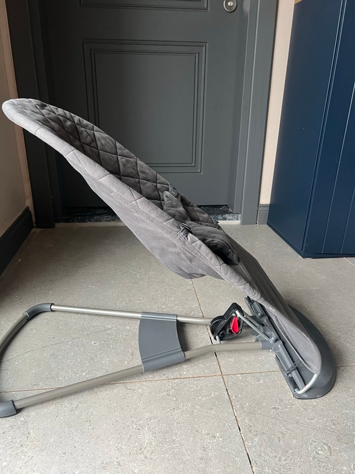 Baby Björn sallanan ana kucağı gri - Görsel 3