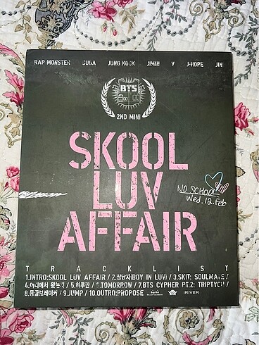 BTS- Skool Luv Affair Album