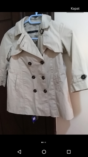 zara trençkot