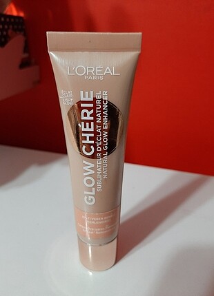 Loreal glow Cherie