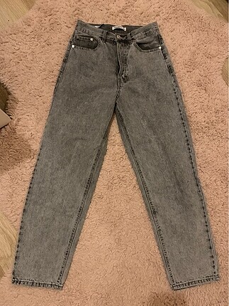 Mom jeans