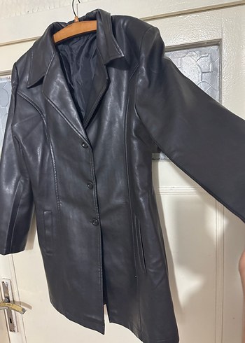 Düğmeli Siyah Deri Kadın Ceket - Görsel 2
