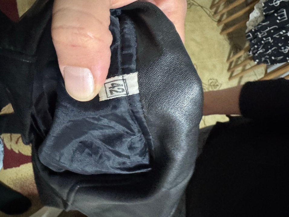 Düğmeli Siyah Deri Kadın Ceket - Görsel 4