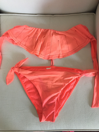 Bikini alti ve ustu