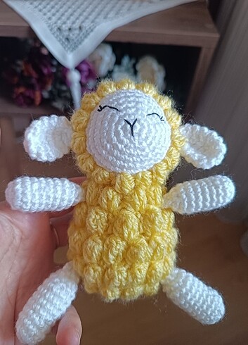 Diğer Amigurumi.kuzu.örgü oyuncak uyku arkadaşı