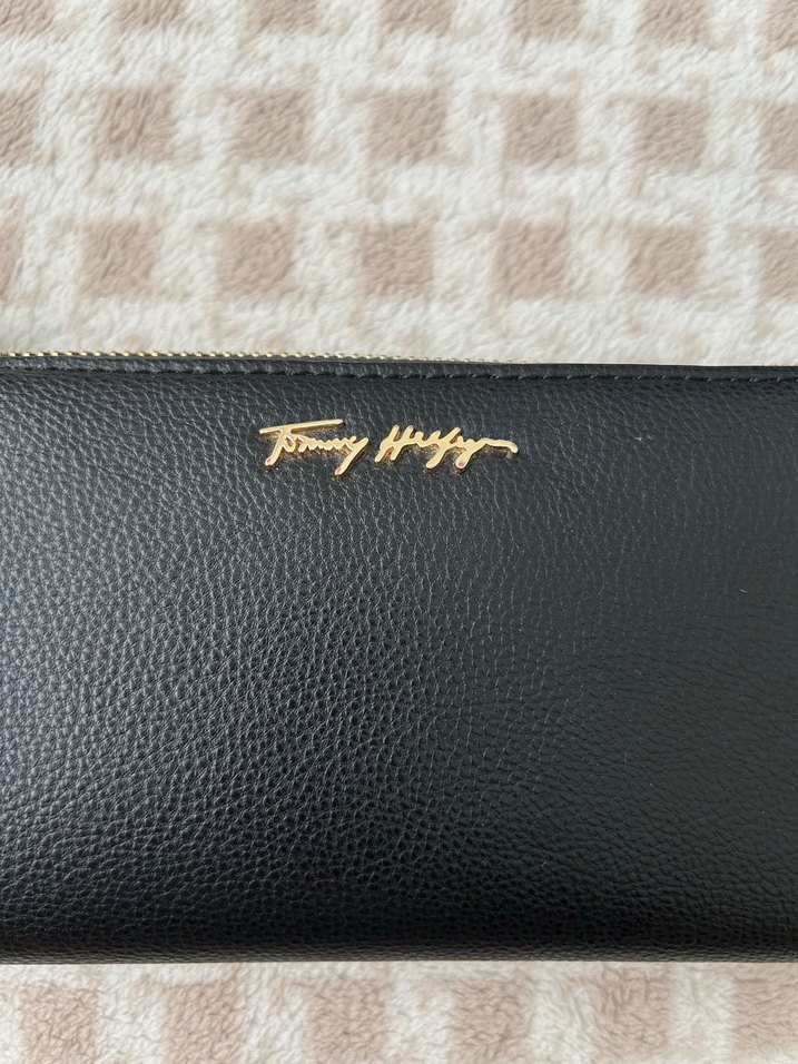 Tommy Hilfiger Kadın Siyah Deri Cüzdan - Görsel 2