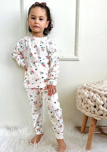 Diğer Pijama takımı