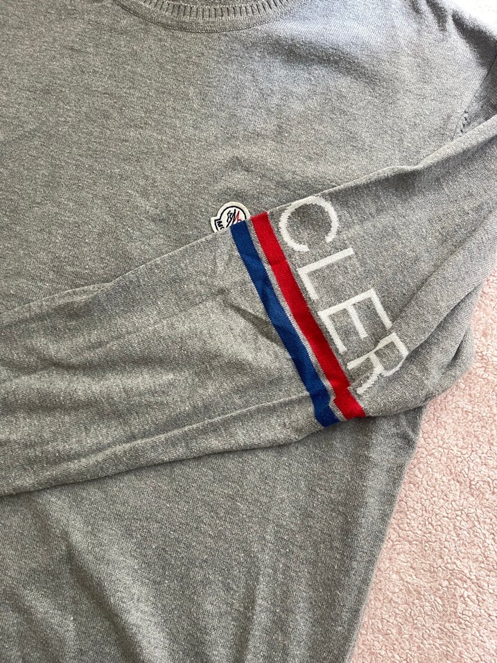 Gri süveter - Görsel 3