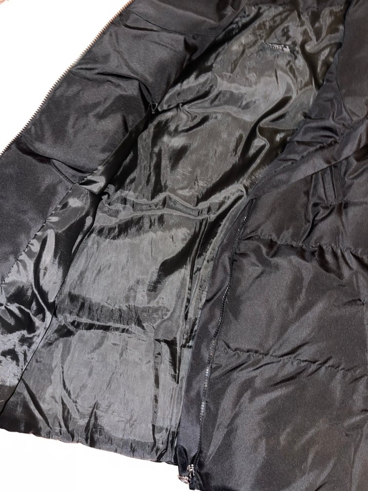 Siyah Fermuarlı Kadın Yelek - Görsel 3