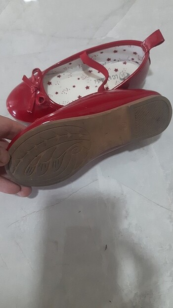 27 Beden kırmızı Renk Kiz Çocuk ayakkabı babet
