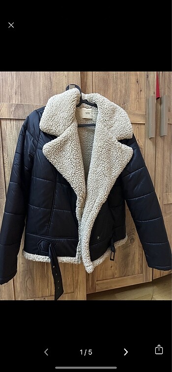 s Beden Stradivarius mont