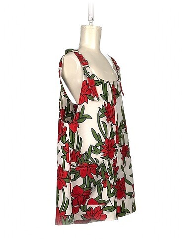 Diğer PreLoved Kısa Tulum %70 İndirimli.