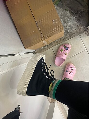 Converse Converse
