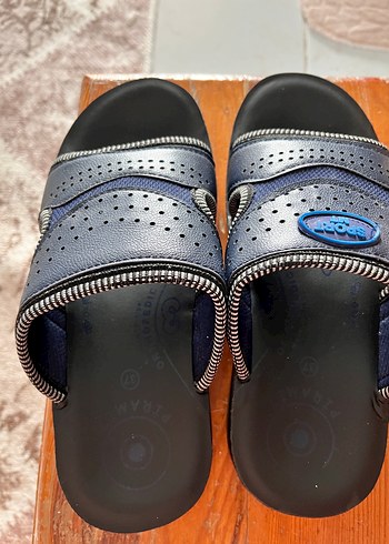 37 Beden Mavi Erkek Çocuk Spor Terlik Velcro