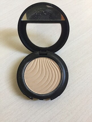 Flormar tekli göz farı