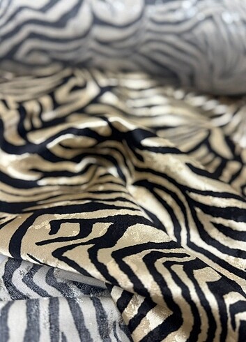 FLOŞ JAKAR ATLAS METRELİK KUMAŞ - Görsel 2