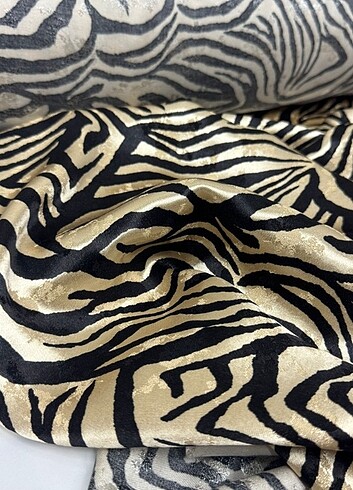 FLOŞ JAKAR ATLAS METRELİK KUMAŞ - Görsel 3