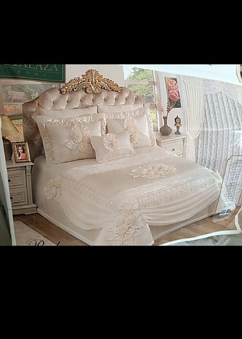 İşlemeli Beyaz Yatak Örtüsü Seti - Görsel 2