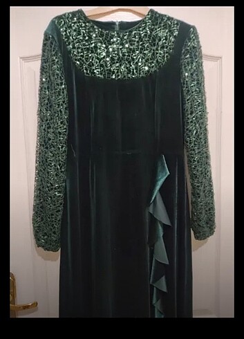 Kadife yeşil abiye - Görsel 4