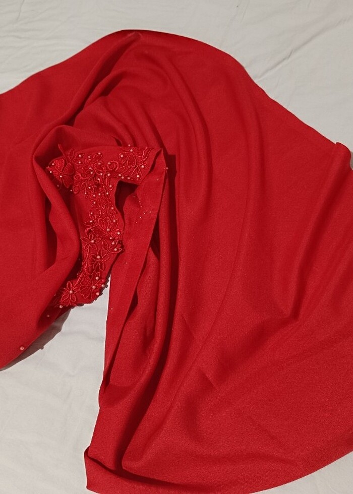 Kırmızı şal  - Görsel 3