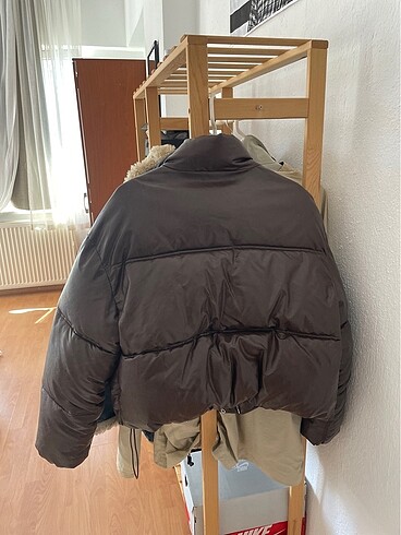 xs Beden bershka mont