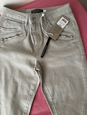Zara Jean pantolon