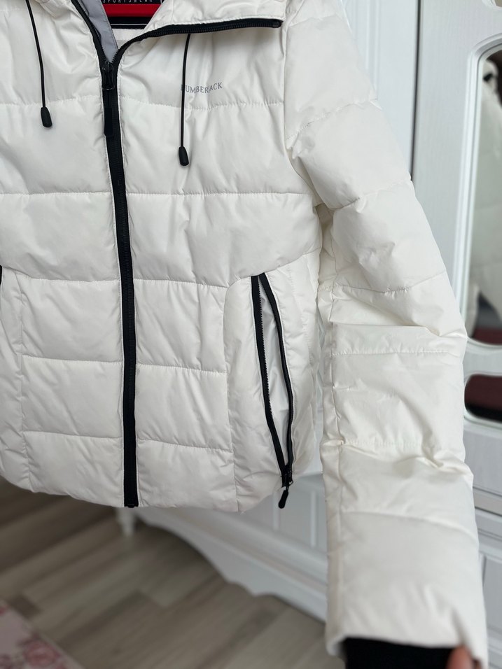 Beyaz Fermuarlı Kadın Kışlık Mont - Görsel 3