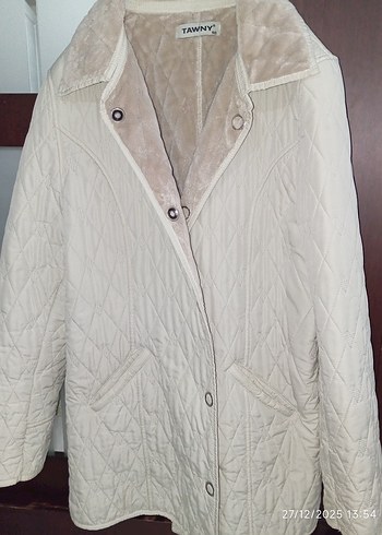 Düğmeli Beyaz Kadın mont ceket - Görsel 4