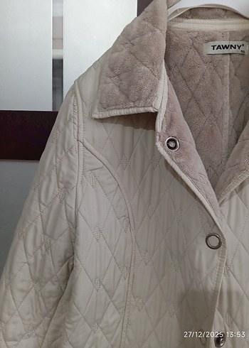 Düğmeli Beyaz Kadın mont ceket - Görsel 2