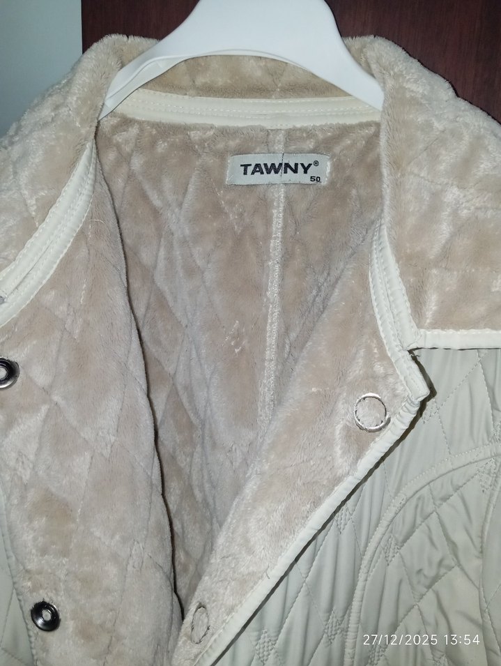 Düğmeli Beyaz Kadın mont ceket - Görsel 5