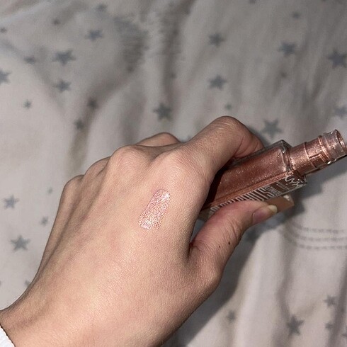  Beden Renk Nyx likit far