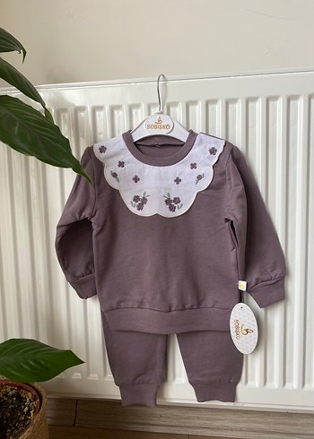 Uzun Kollu Dantelli Nakışlı Bebek Kız Takımı - Görsel 2