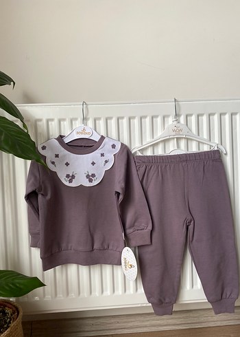 Uzun Kollu Dantel Detaylı Bebek Kız Takımı - Görsel 3