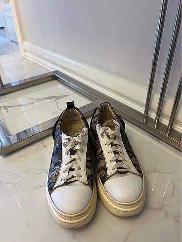 38 Beden shoes and more sneaker