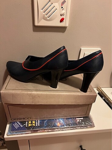 38 Beden Lescarpe tarz gerçek deri topuklu