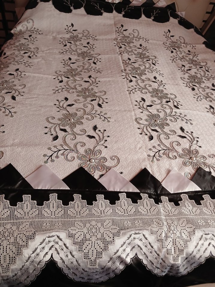 Çeyizlik Dantelli Pike Takımı - Görsel 2